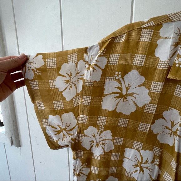 ❌SOLD❌ 🎉BNWOT 💛#BENOA HOLO HOLO ALOHA SHIRT DRESS in HONEY PALAKA💛# - Picture 7 of 12